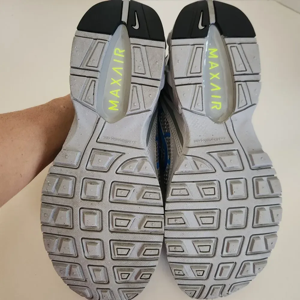 Nike Men's Air Max Torch 4 Running Shoe US 9.5